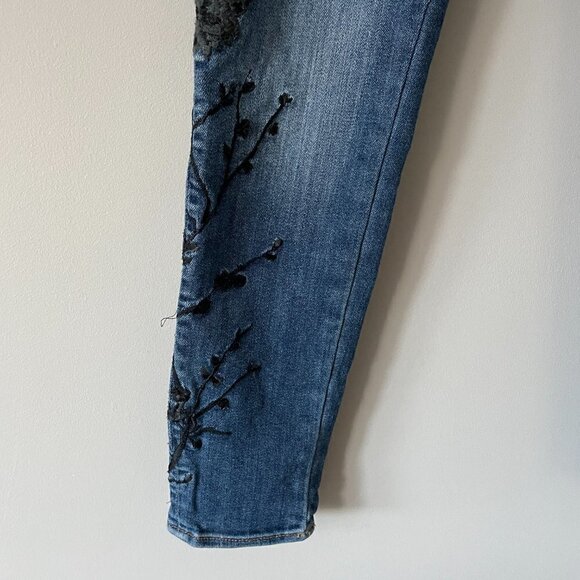 DRIFTWOOD Jackie Skinny Embroidered Denim Jeans Mid-Rise Dark Wash Blue 27 - Picture 4 of 9